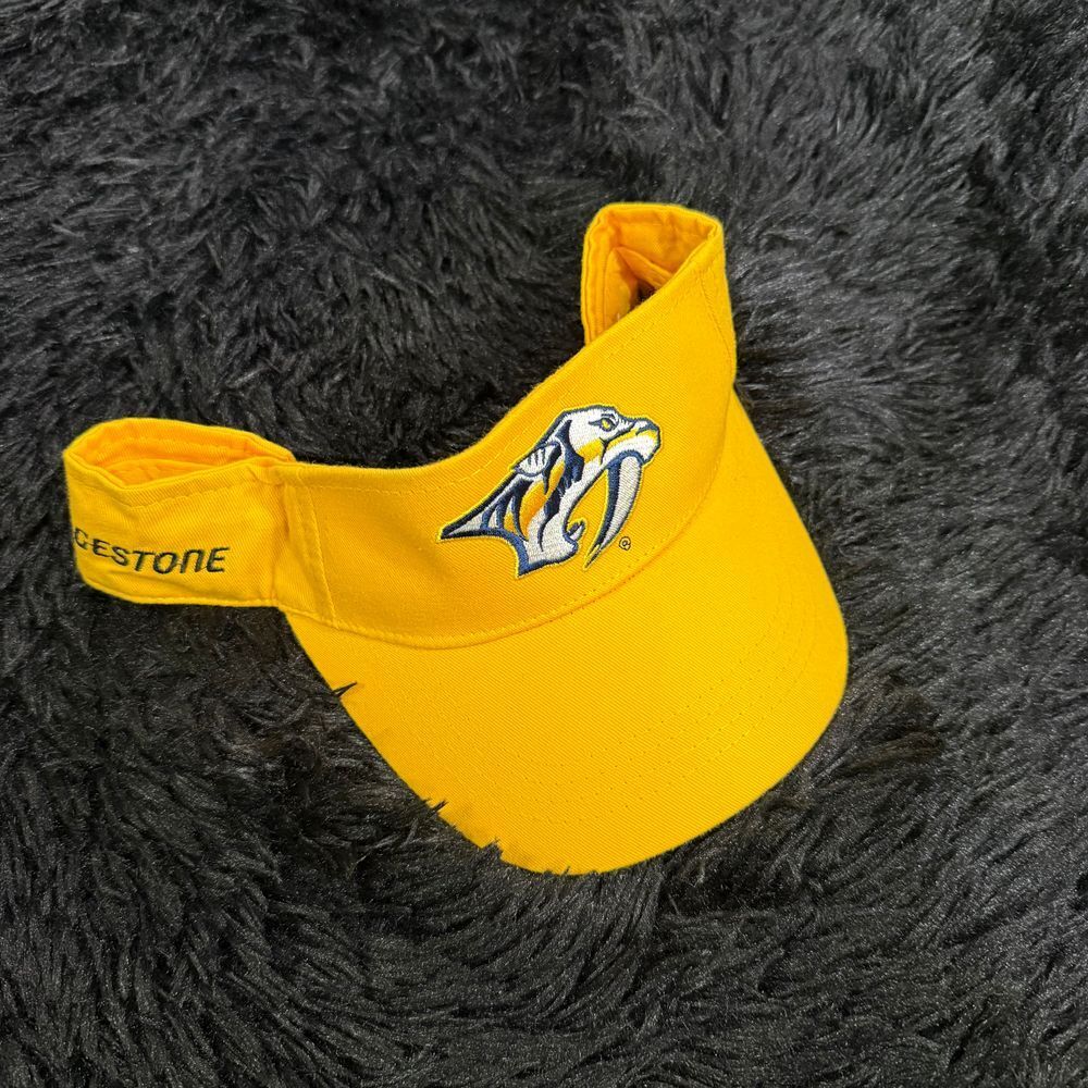 Bridgestone Nashville Predators NHL Hockey Visor Yellow Gold Cotton Sports Visor
